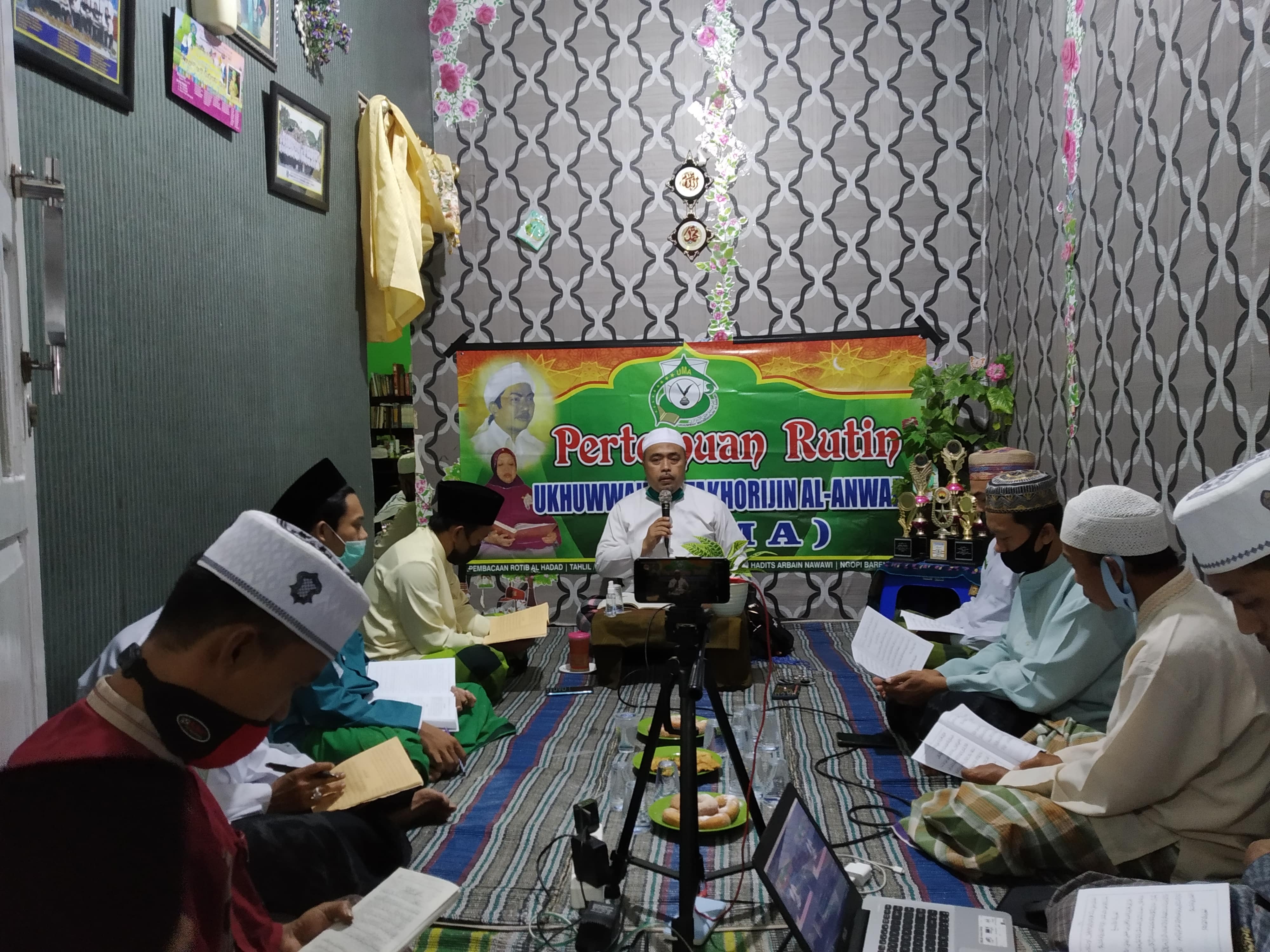 Eratkan Silaturahim, Alumni Al-Anwari Gelar Pertemuan Rutin